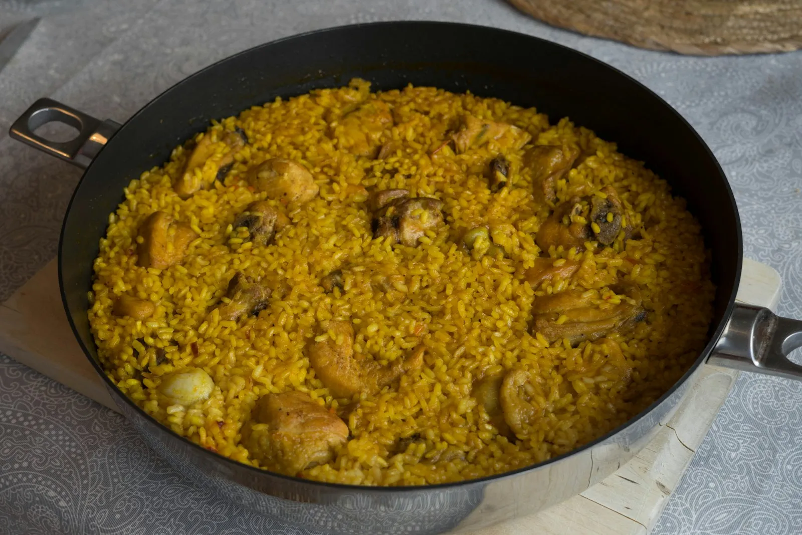Arroz en paella